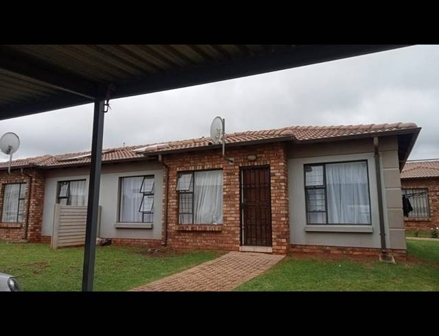 3 BEDROOM APARTMENT FOR SALE IN DAWN PARK EXT